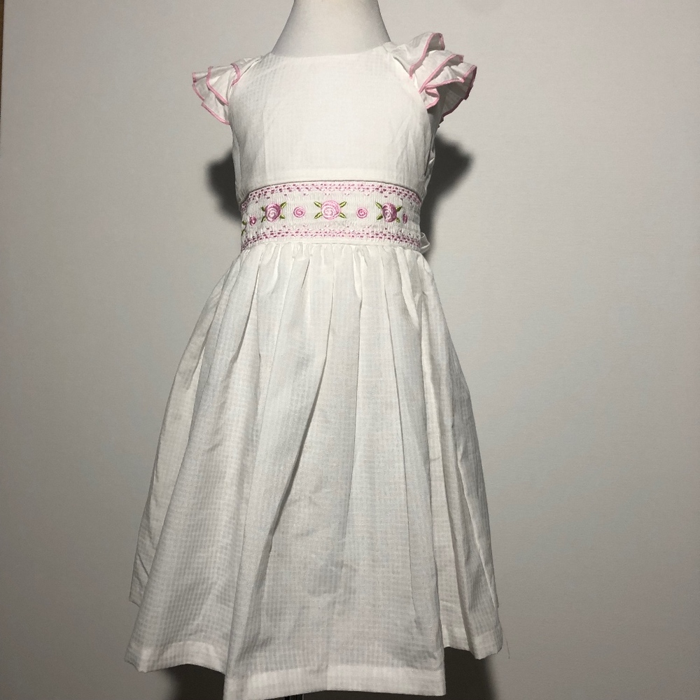 NEW Bonnie jean white smocked dress size 5